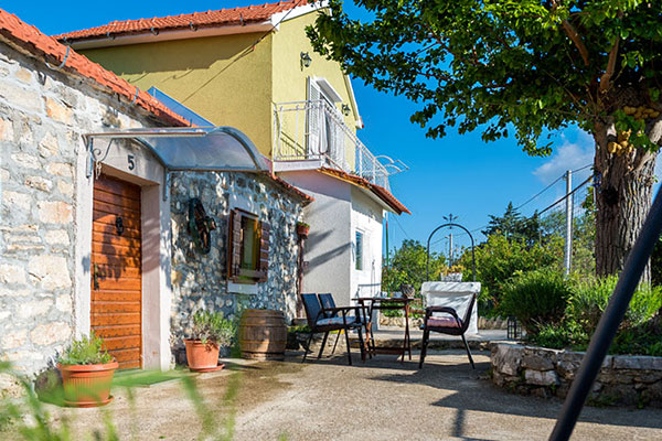 PEACEFUL COTTAGE